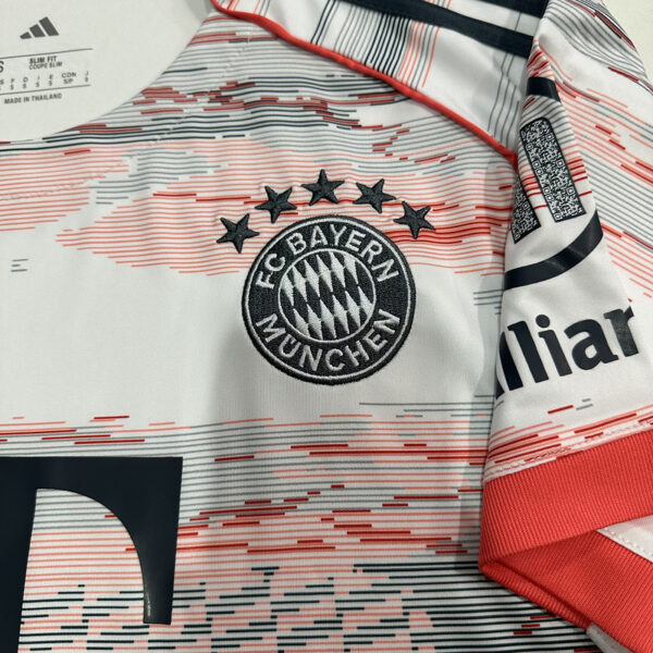[Fans Version]Bayern Munich away in the 2025-26 season - Image 8